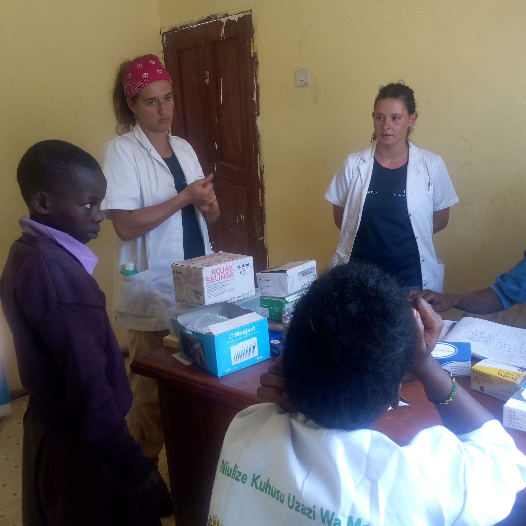 Vhso Staff together with Volunteer freely Provide medicine to Patient after being Checked